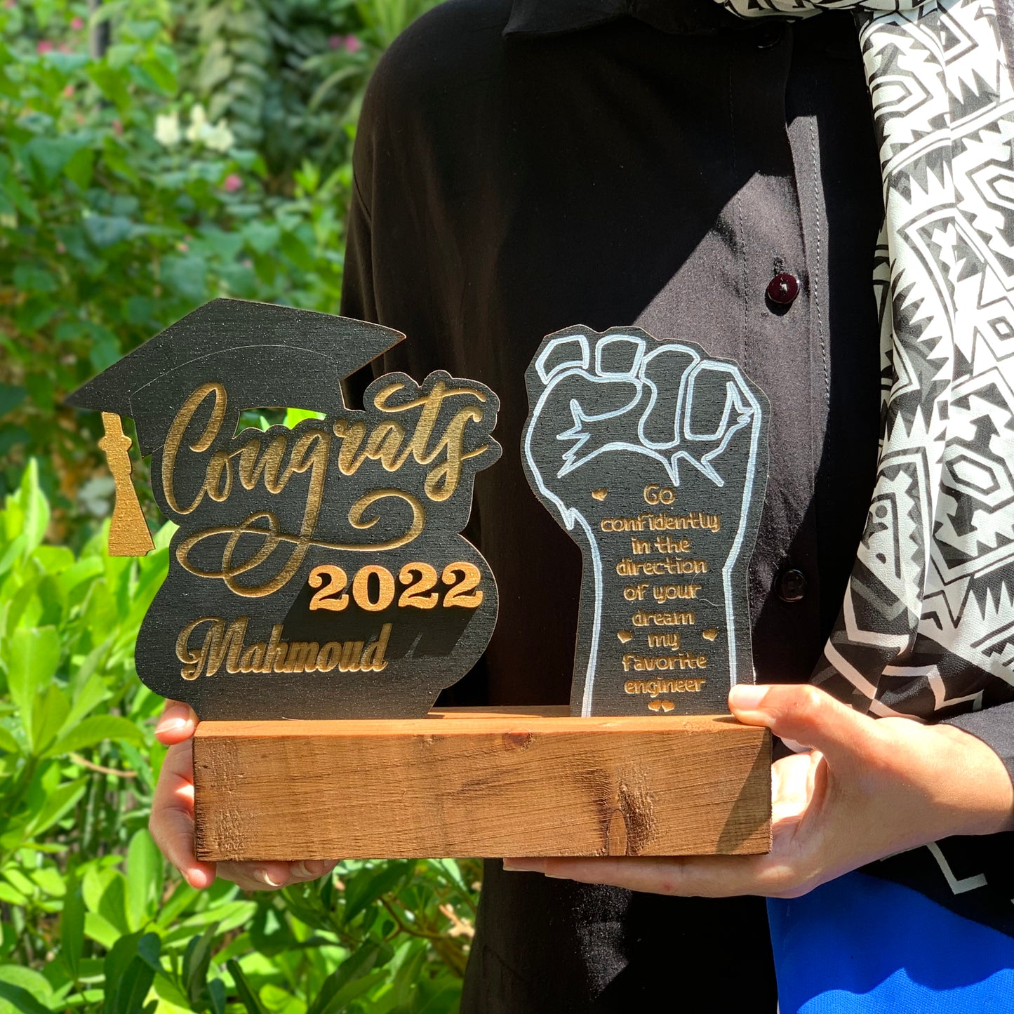 Wooden Stand "Congrats"