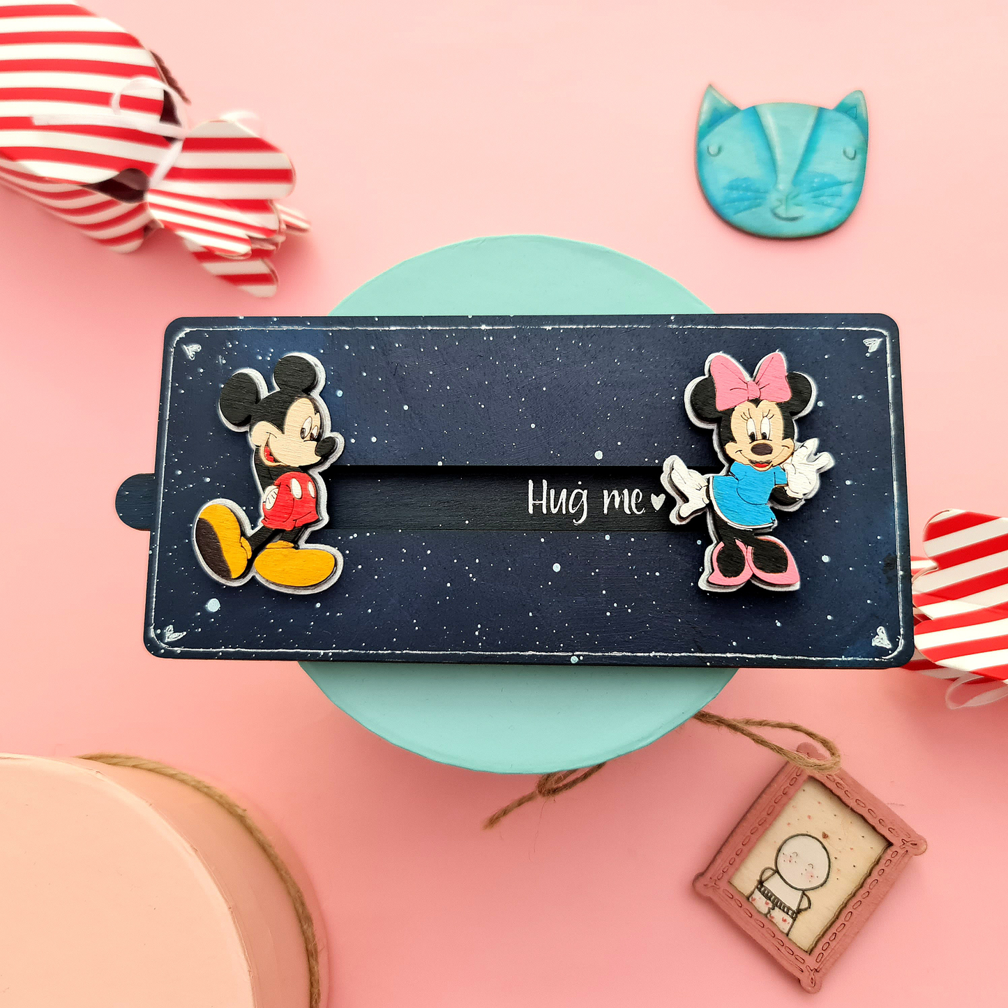 Swipe card "Mickey & Minnie Mouse" Valentine's wooden message