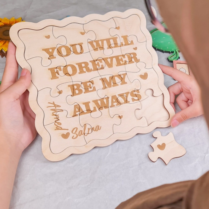 Puzzle Messages in a Frame