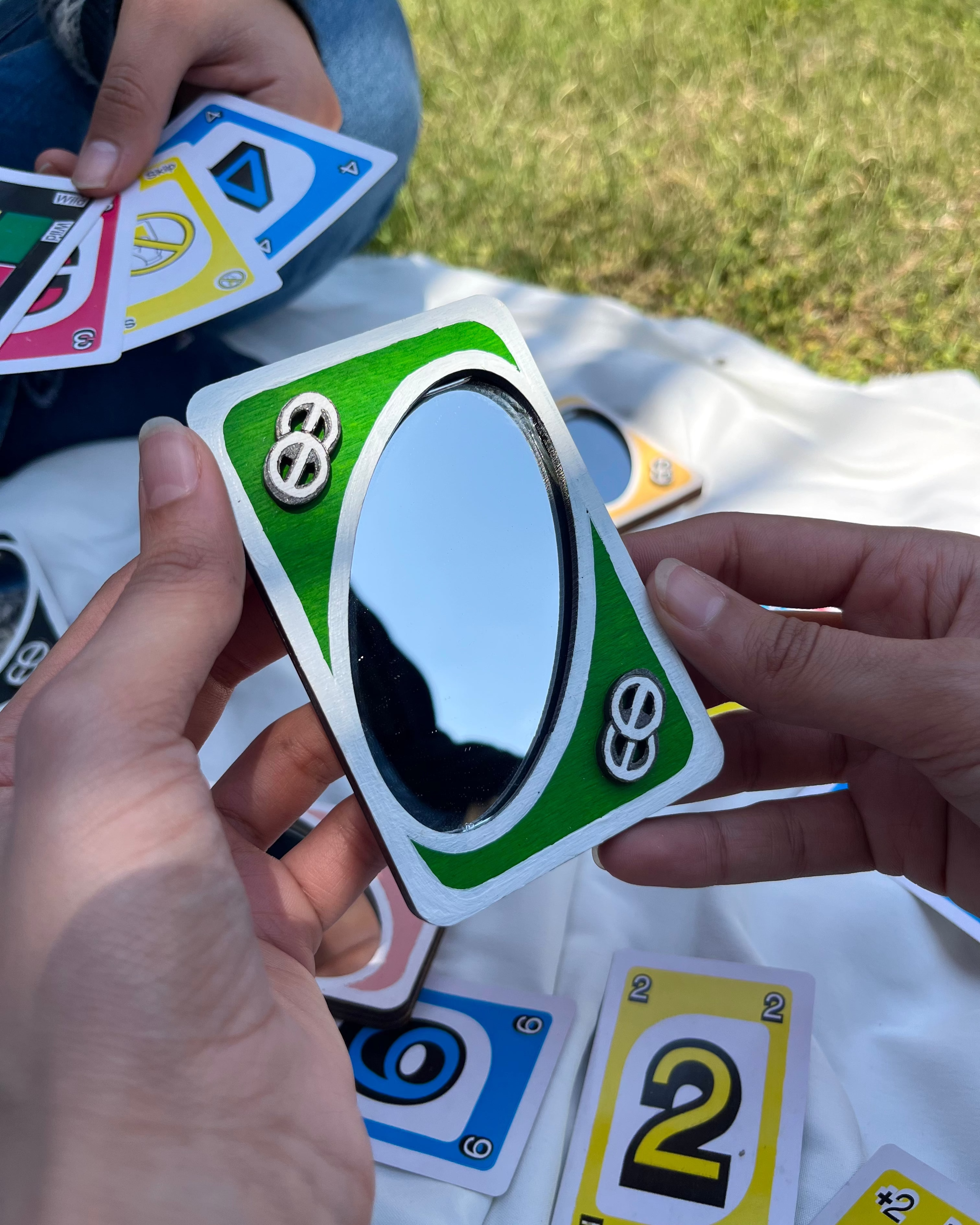 UNO Mirror