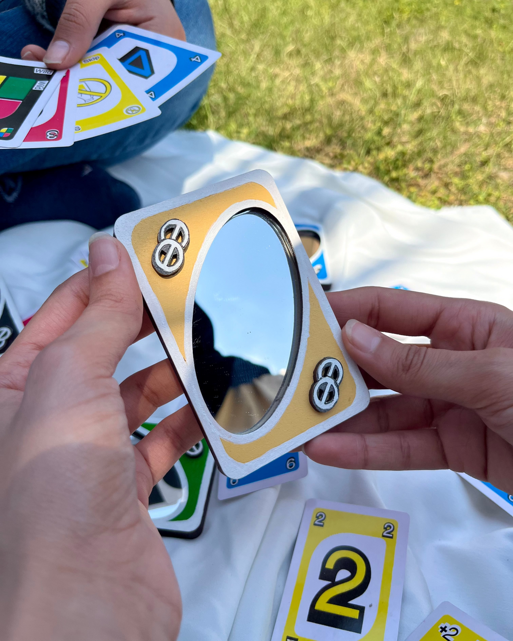 UNO Mirror