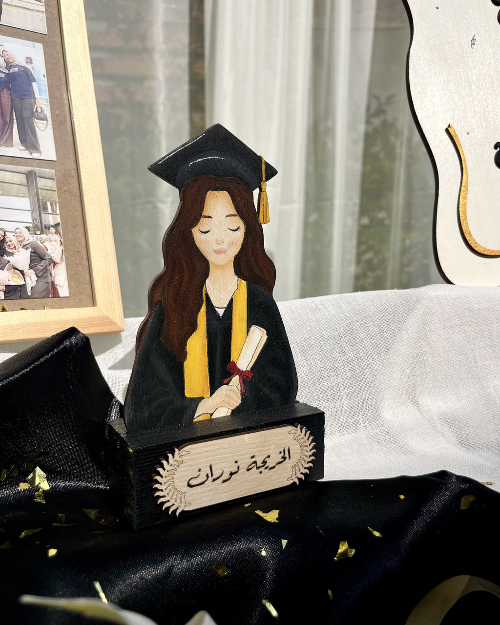 Graduate Stand