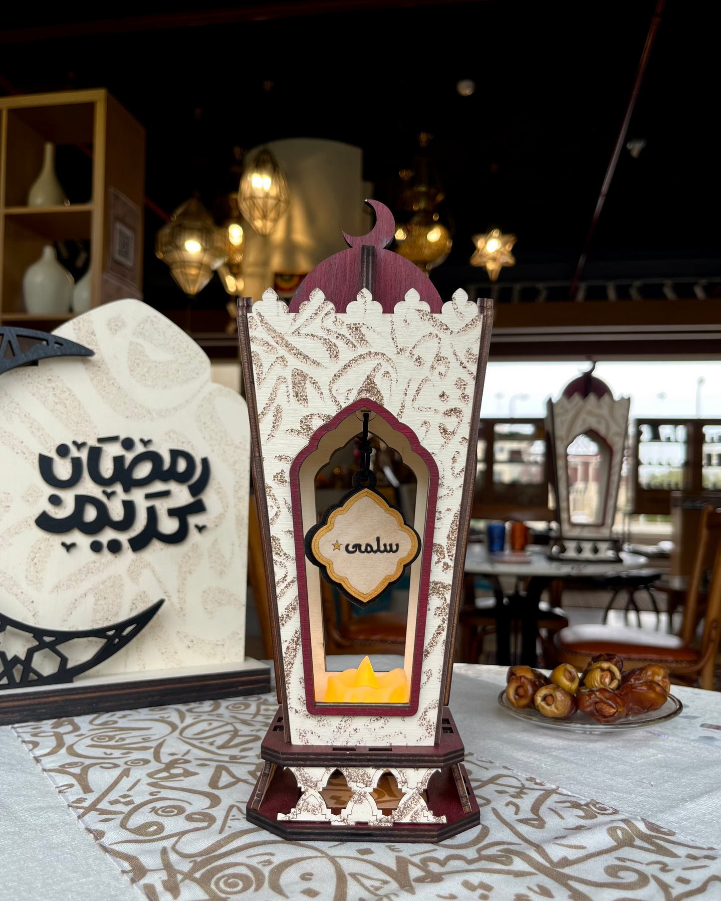 فانوس رمضان الخط العربي