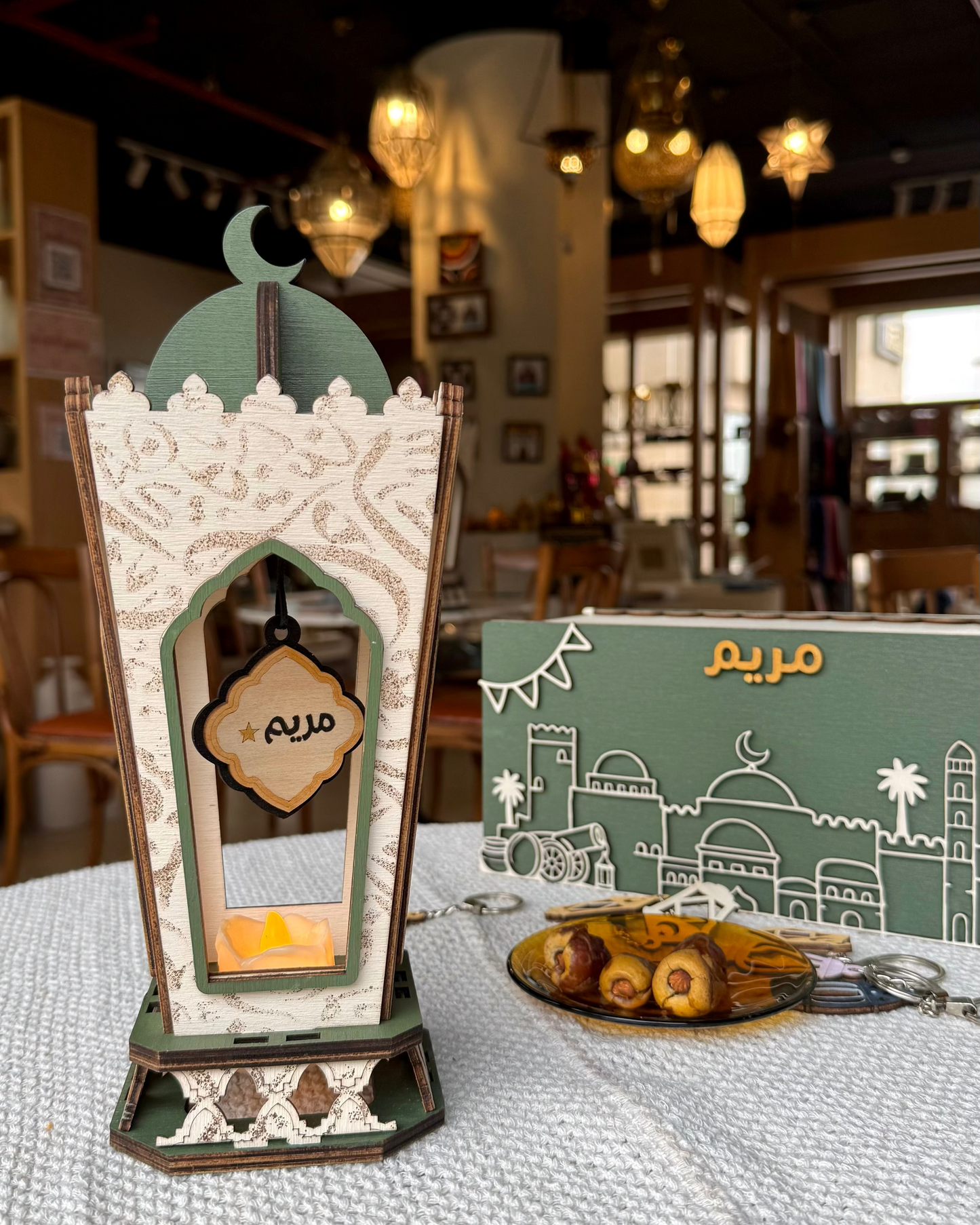 فانوس رمضان الخط العربي