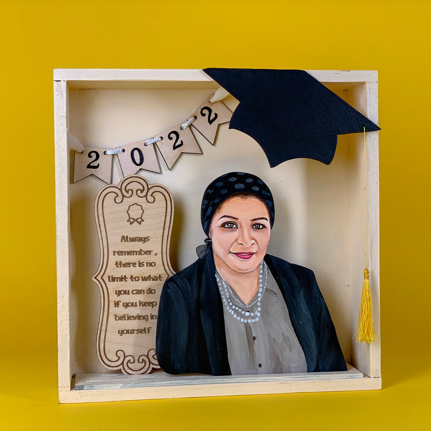 Graduation Frame with Custom Photo, Name and Quote Shape 5
